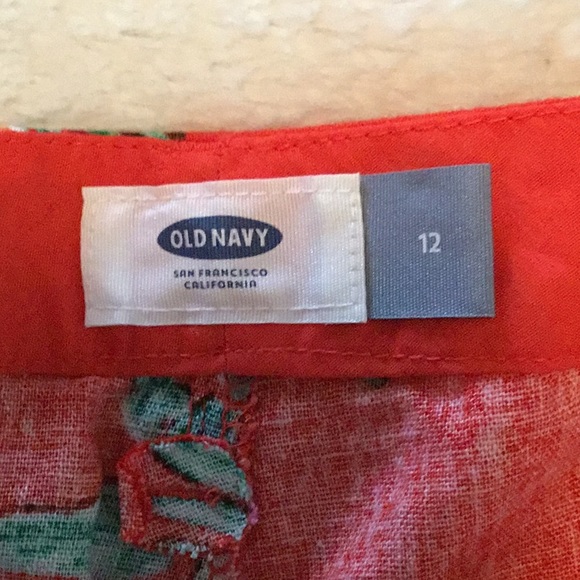 Old Navy floral print linen 3 inch inseam shorts - Picture 4 of 4